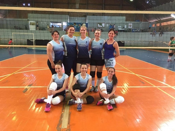 Equipe vencedora feminina – Mineração Drisner ( Foto: Assessoria)