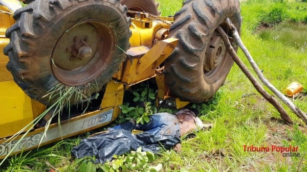 A vítima foi encaminhada para o necrotério do IML de Cascavel  (Foto: PM)
