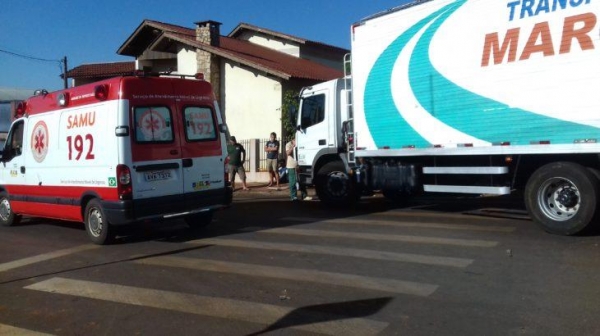 As equipes da Defesa Civil de Clevelândia e do SAMU estiveram no local prestando socorro à vítima . (Foto: Clevelândia Online)