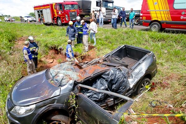 A condutora teria tentado uma ultrapassagem. (Foto: O Bemdito)
