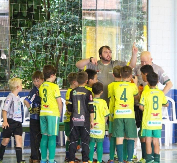 Os treinos da AACC são um projeto social gratuito e qualquer criança, desde que esteja matriculada e frequentando a escola, pode participar (Foto: Assessoria )