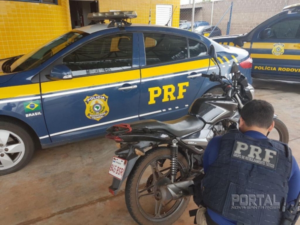 A moto foi apreendida em operação da PRF. (Foto: Assessoria)
