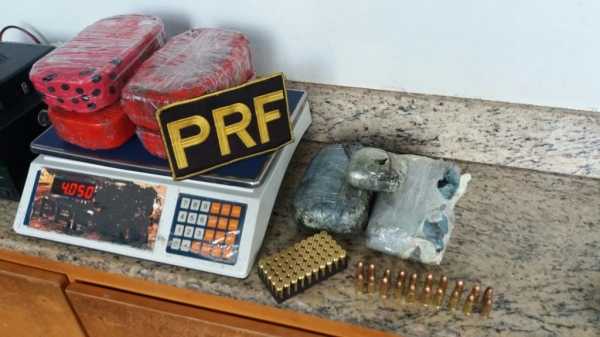 Três pessoas foram detidas. (Foto: PRF)