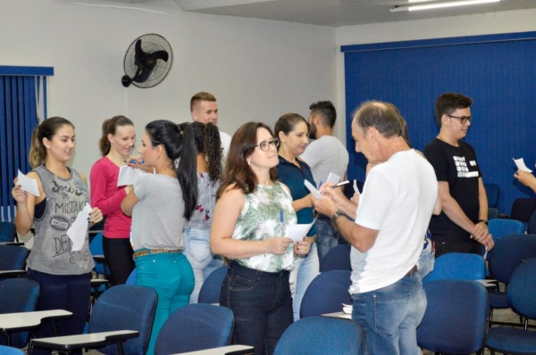 Palestra Truques de Mestre em Vendas. (Foto:Kerli Silva) 