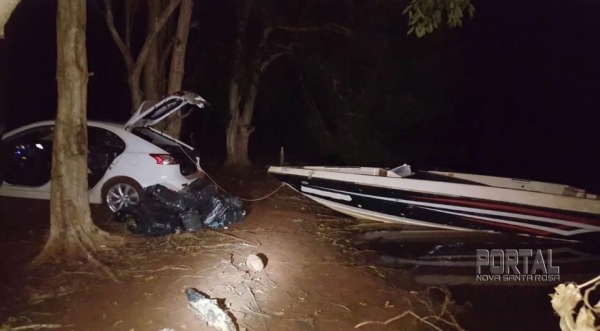 na noite desta sexta-feira (23), no Lago de Itaipu, em Santa Terezinha de Itaipu.(Foto:PF)