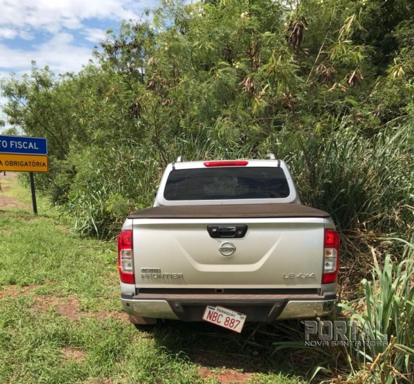O suspeito de roubar dois veículos na noite de ontem, em Terra Roxa, dirigia a caminhonete Nissan Frontier, (Foto: Divulgação)