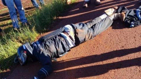A vítima foi identificada como Willians Macedo de Almeida.. (Foto: Tribuna Popular)