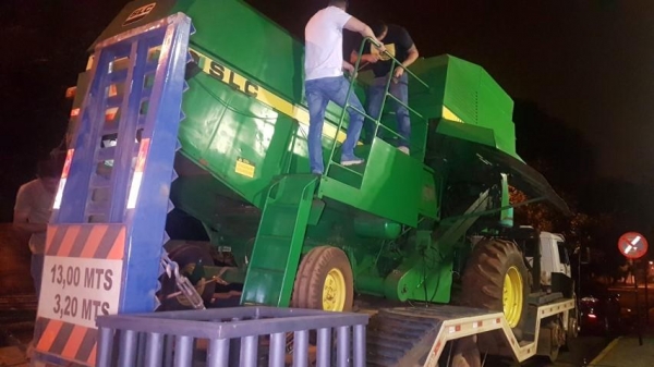 Uma toneldada de maconha foi apreendida. (Foto: CGN)
