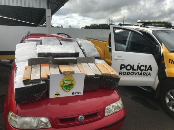 A ação de fiscalização aconteceu na rodovia PR-323. (Foto: PRE)