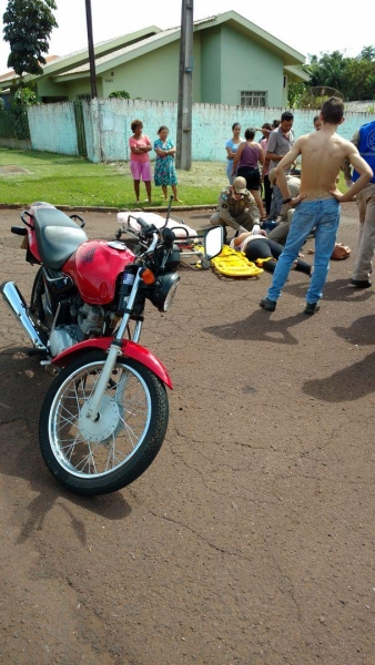 Dois feridos foram encaminhados ao UPA. (Foto: Colaborador)