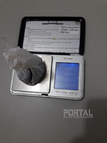 A droga e o jovem foram encaminhados para Marechal. (Foto: Divulgação)