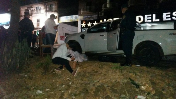 19 tiros foram disparados contra o veículo. (Foto: Vanguardia)