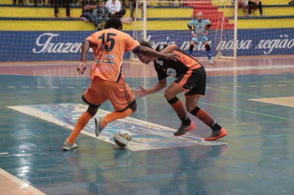 Nova Santa Rosa perde de virada. (Foto: Portal Nova Santa Rosa)