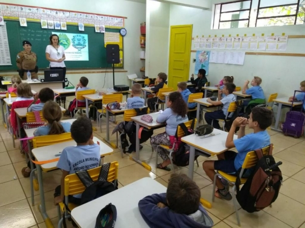 Projeto Cidadania no Trânsito continua. (Foto