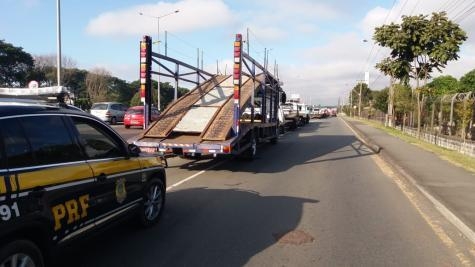 A paralisação entrou no quarto dia com aumento de bloqueios pelo país.(Foto: Divulgação)