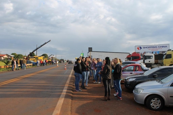 Paralização no município de Mercedes. (Foto: Divulgação)