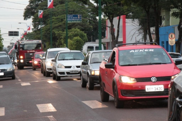 Passeata organizada pela Acinsar. (Foto: Portal Nova Santa Rosa)