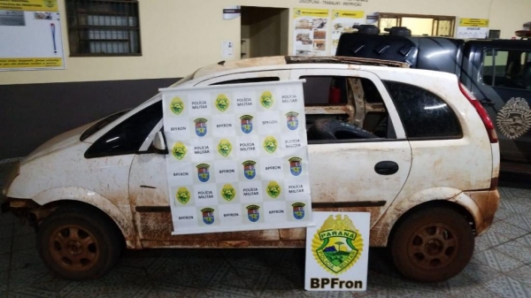 O Meriva estava com o teto cortado. (Foto: Assessoria)