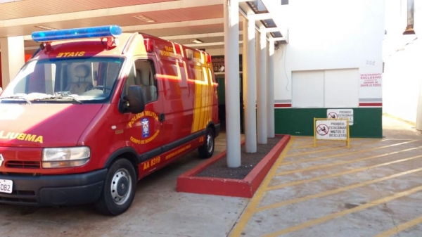 O jovem de 24 anos, foi socorrido, pela Equipe do Corpo de Bombeiros. (Foto: Arquivo)