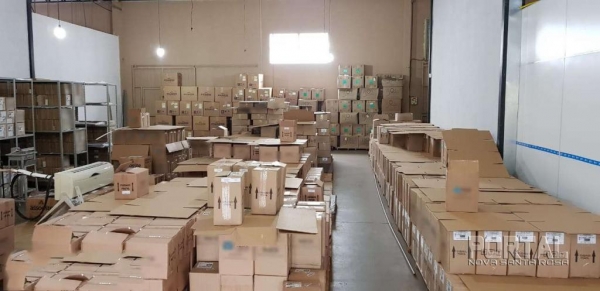 Entre os produtos, estão cremes e shampoo para cabelo, entre outros.(Foto: Léo Silva)