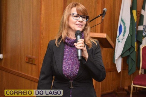 Marly Regina tem vasta experiência na área.(Foto: Correio do Lago)