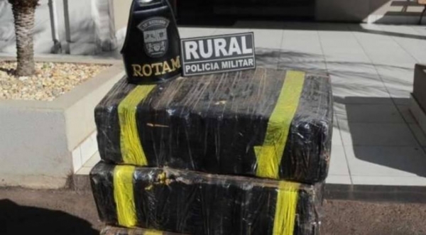 Após pesagem a droga contabilizou 145Kg. (Foto:PM)