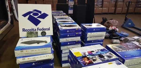 Produtos apreendidos somam cerca de R$ 300 mil. (Foto Receita Federal)