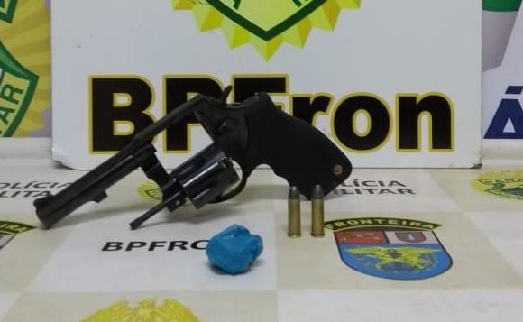 Arma apreendida. (Foto: BPFron)