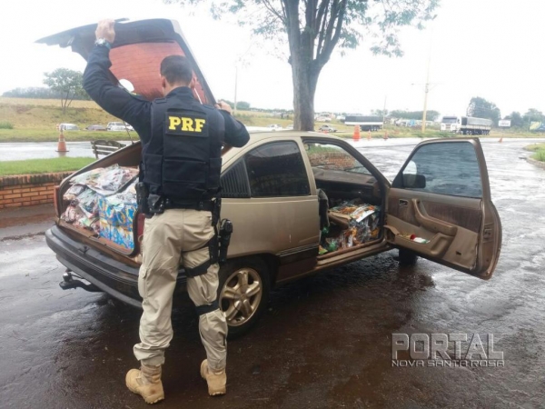 A PRF encaminhou veículo e a mercadoria para a Receita Federal em Guaíra.(Foto: PRF)