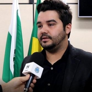 Weslei Freitas: requerimento sobre a UBS Osvaldo Cruz. (Fotos: Assessoria/Câmara)