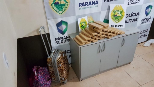 A passageira de 20 anos que despachou a mala foi identificada.(Fotos: CGN)