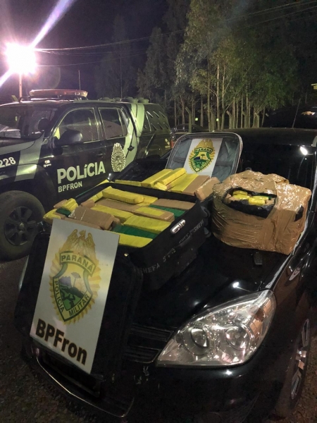 Uma pessoa foi detida. (Foto: BPFRON)