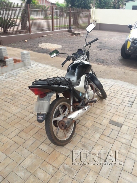 A moto foi detida. (Foto: Portal Nova Santa Rosa)