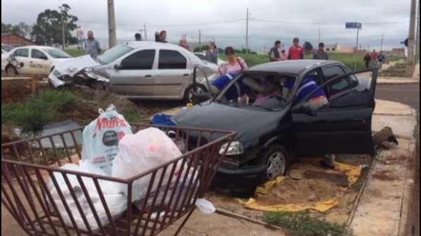 O rondonense condutor do Corsa que foi ejetado pelo para-brisa do carro, e sofreu traumatismo craniano grave (Foto: CATVE )