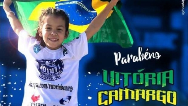Vitória Camargo era a única menina na sua categoria, por isso teve que competir com meninos (Foto: Divulgação )