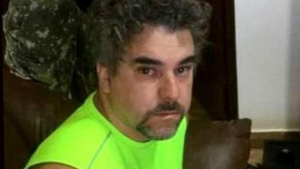 Ele teria esfaqueado a vítima 17 vezes, ela chegou a ser socorrida, mas não resistiu aos ferimentos. (Foto: Reprodução)