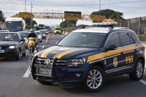 O total de 11.834 autuações de excesso de velocidade equivale a um flagrante a cada 36 segundos, aproximadamente.(Foto: PRF)