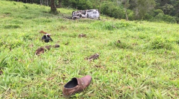 As primeiras informações eram de que a família havia sido vítima de uma tentativa de assalto e, durante a fuga, capotou o carro (Foto: Divulgação/Polícia Civil )