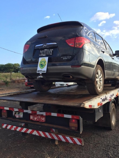 Veículo apreendido. (Foto: BPFron)