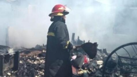 Os Bombeiros também foram acionados, mas nada puderam fazer. (Foto TN OnLine)
