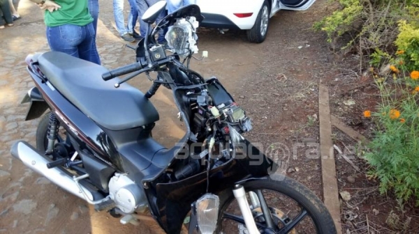 A motociclista morreu no acidente (Foto: Jones Souza/AquiAgora.net )