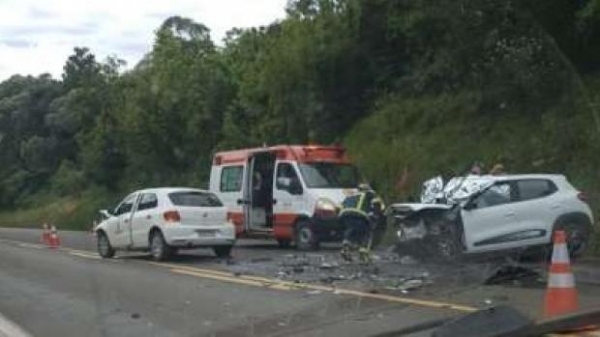 Ainda não há identificação das vítimas e as causas do acidente (Foto: CATVE )