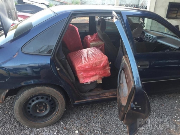 Uma mulher foi detida. (Foto: PM)