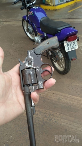 Arma encontrada com o rondonense que usava uma tornozeleira eletrônica (Foto: Divulgação )
