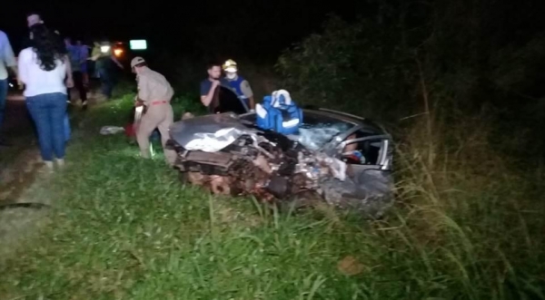 Acidente aconteceu a dois quilômetros do Bairro Lago Azul; dentre as vítimas, estavam duas crianças. (Foto: Catve)