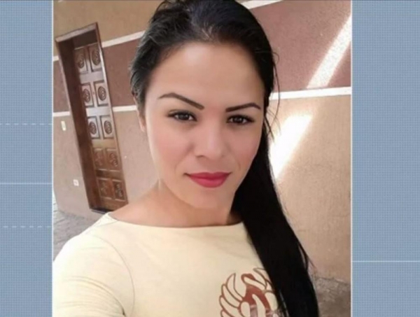 Jocileine Siqueira morreu depois de ser baleada pelo ex-marido, em Paranaguá, segundo a Polícia Militar — Foto: Reprodução/RPC