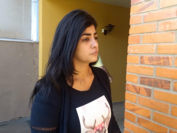 Mãe de Eduarda Shigematsu presta depoimento à Polícia Civil em Rolândia — Foto: Eduardo Lhamas/RPC