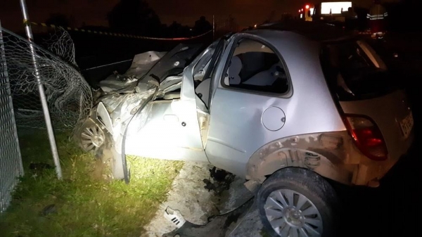 Um homem morreu e uma mulher ficou gravemente ferida no acidente — Foto: Divulgação/PRF