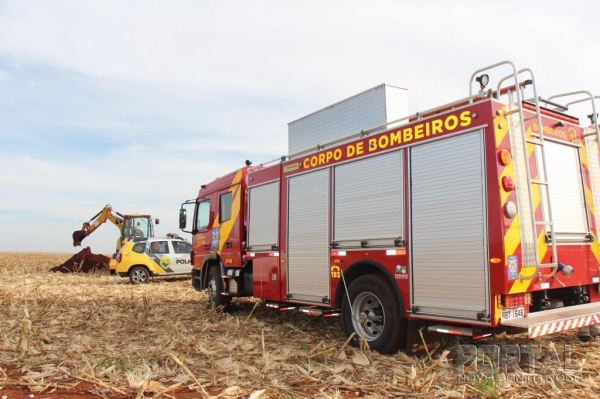 Bombeiros e PM foram mobilizados. (Fotos: Portal Nova Santa Rosa)