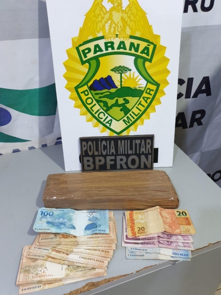 Droga e dinheiro apreendido.(Foto: BPFron)